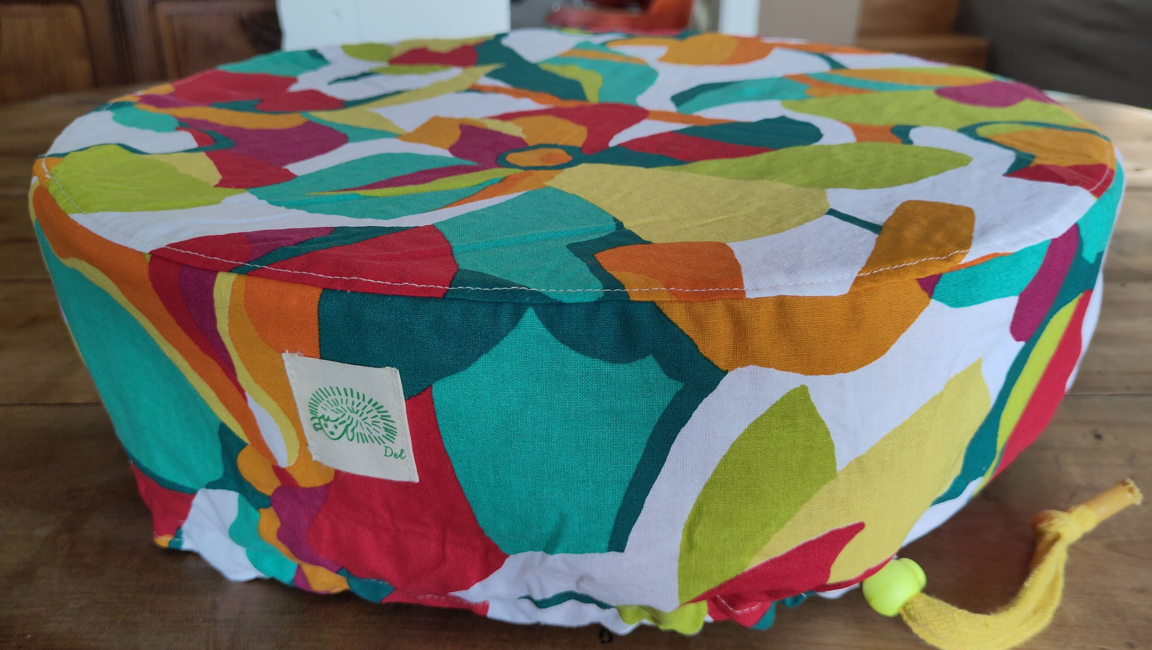 Verda Housse de billig avec des motifs abstraites vertes, rouges et orangés
